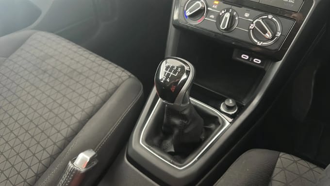 2022 Volkswagen T-cross