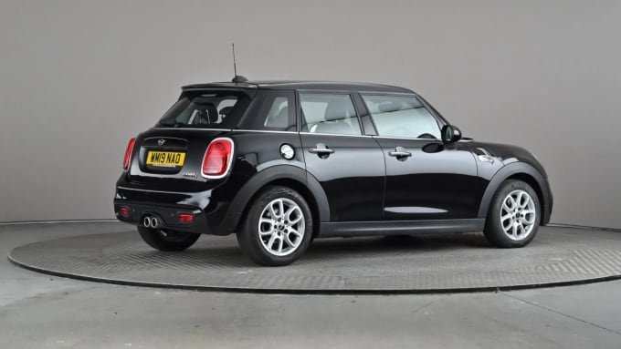 2019 Mini Hatch