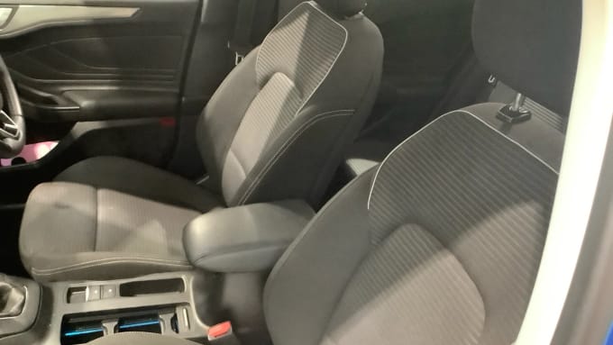 2020 Ford Focus