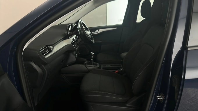 2022 Ford Kuga