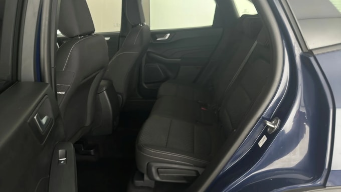 2022 Ford Kuga