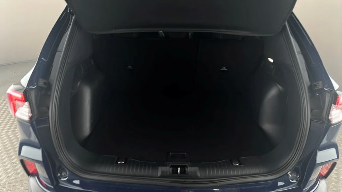 2022 Ford Kuga