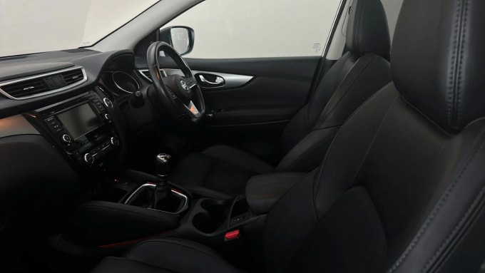 2020 Nissan Qashqai