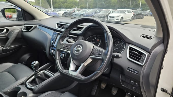 2020 Nissan Qashqai