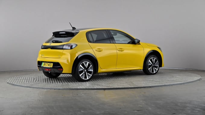 2021 Peugeot 208