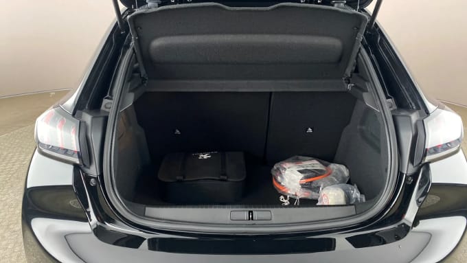 2022 Peugeot 208