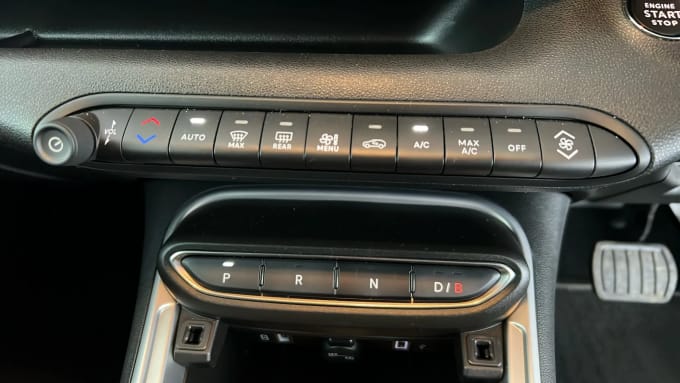2024 Jeep Avenger