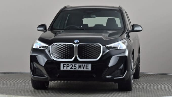 2025 BMW Ix1