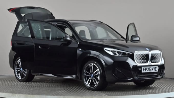 2025 BMW Ix1