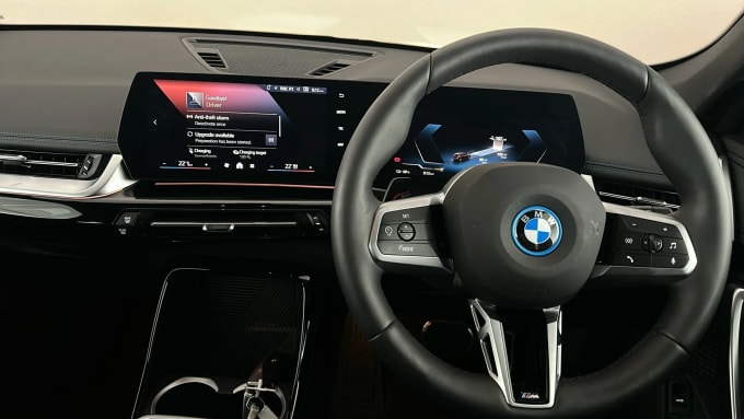 2025 BMW Ix1