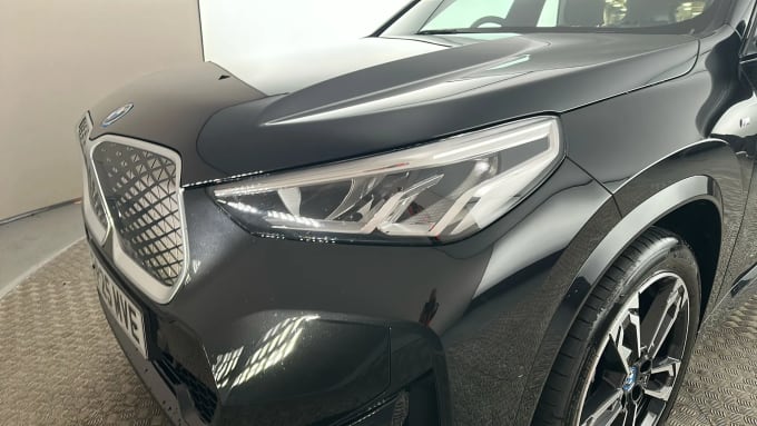 2025 BMW Ix1