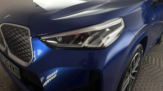 2025 BMW Ix1