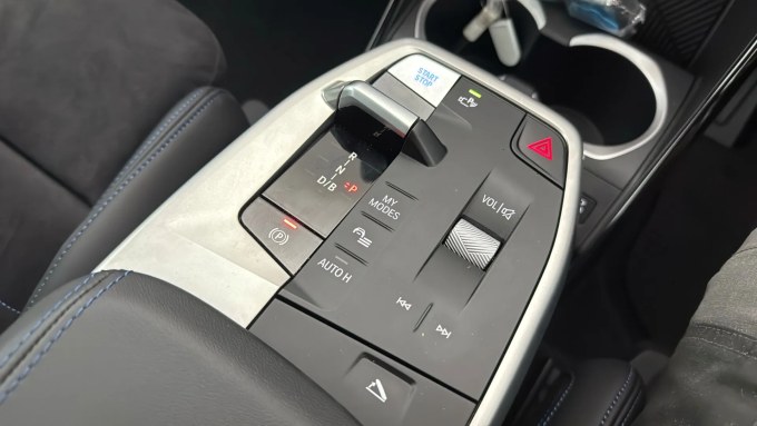 2025 BMW Ix1