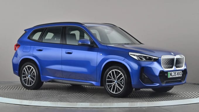 2025 BMW Ix1