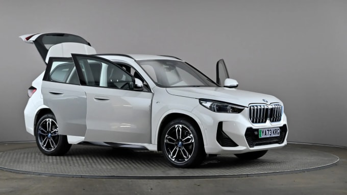2023 BMW Ix1