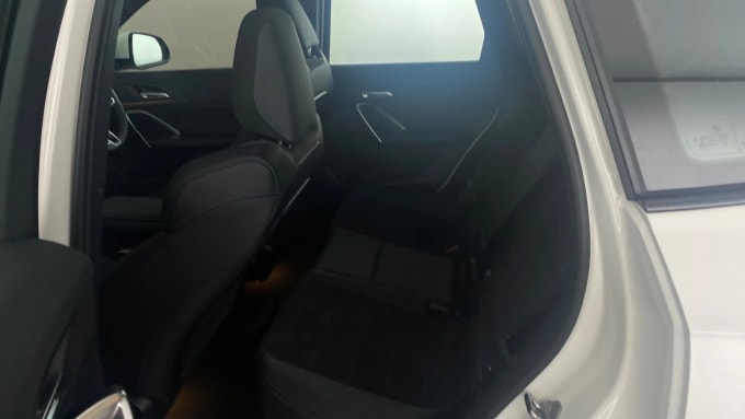 2023 BMW Ix1