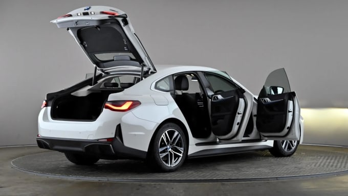 2023 BMW I4