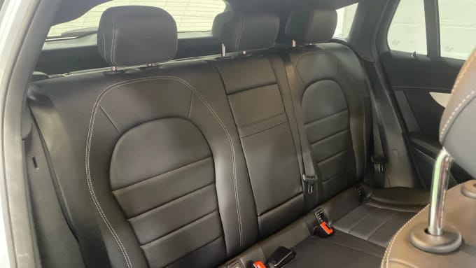 2022 Mercedes-benz Eqc