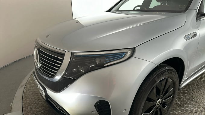 2022 Mercedes-benz Eqc