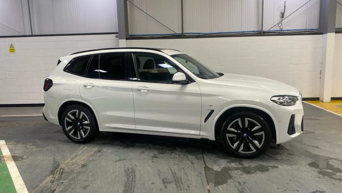 2022 BMW Ix3