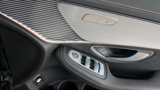 2022 Mercedes-benz Eqc