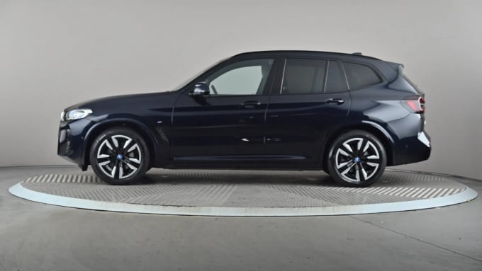 2022 BMW Ix3