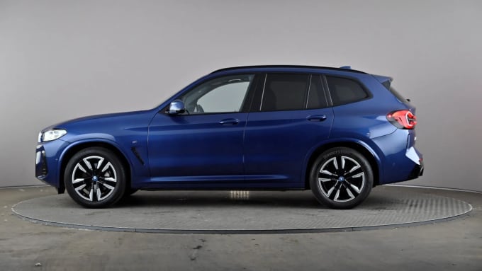 2022 BMW Ix3