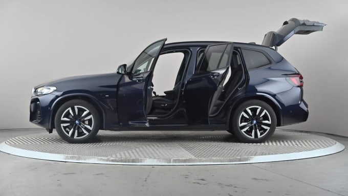 2022 BMW Ix3