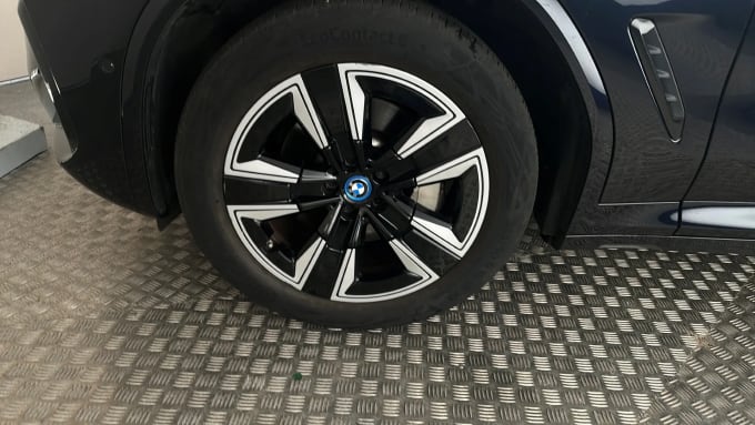 2022 BMW Ix3