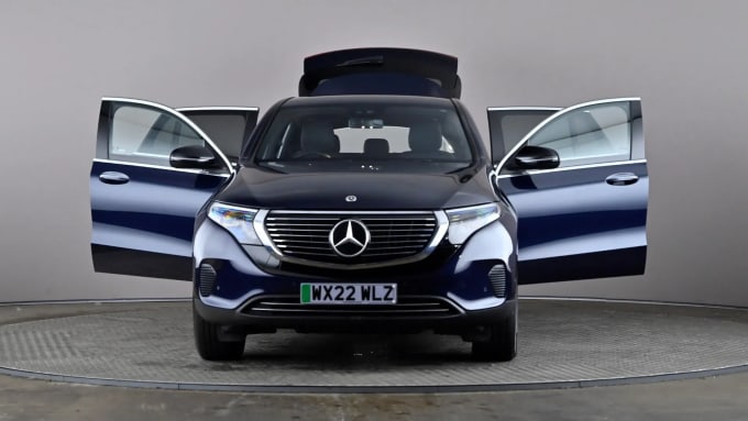 2022 Mercedes-benz Eqc