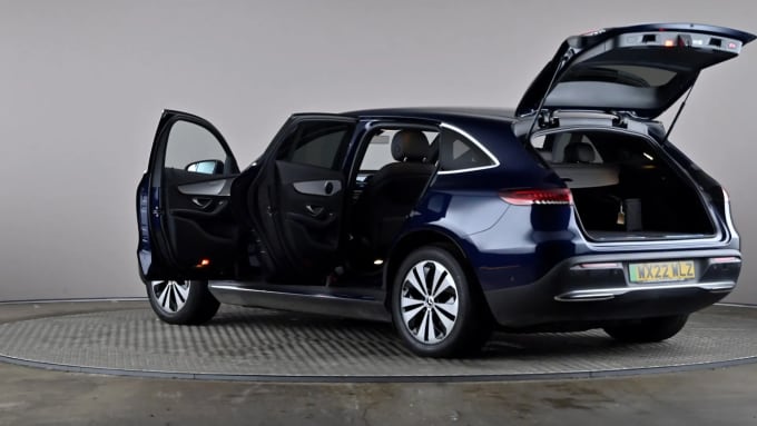 2022 Mercedes-benz Eqc