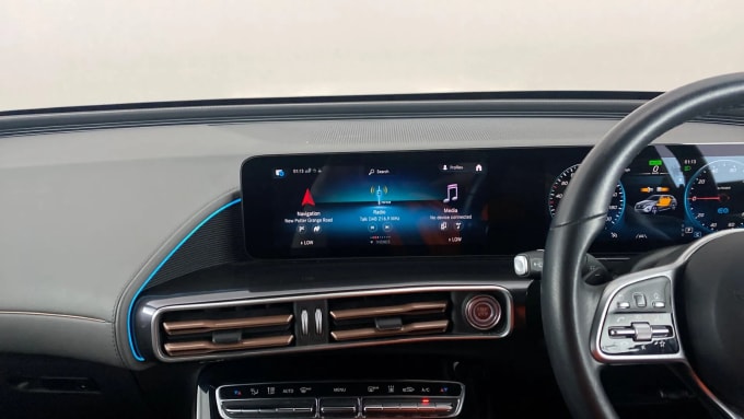 2022 Mercedes-benz Eqc