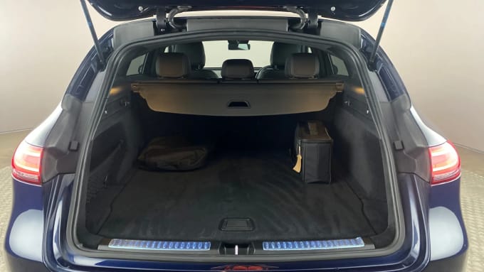 2022 Mercedes-benz Eqc