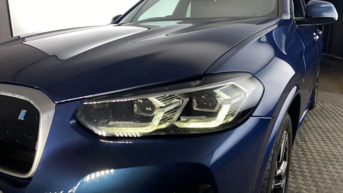 2022 BMW Ix3