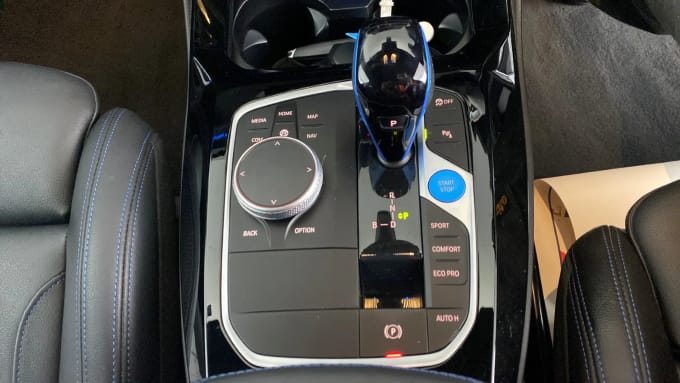 2022 BMW Ix3