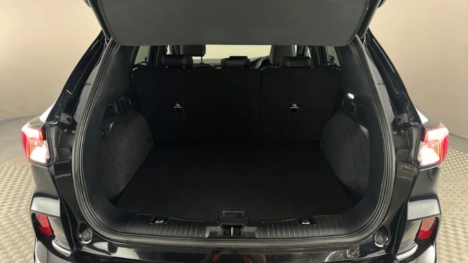 2022 Ford Kuga