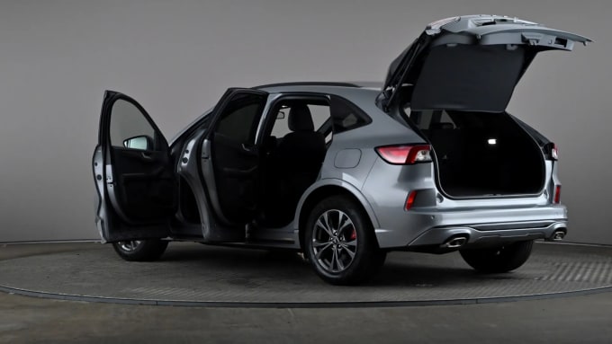 2022 Ford Kuga