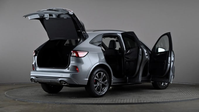 2022 Ford Kuga