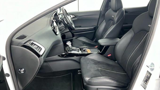 2023 Kia Xceed