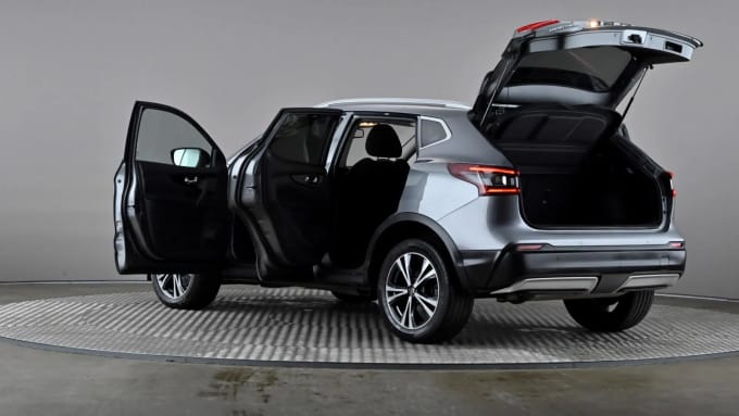 2020 Nissan Qashqai