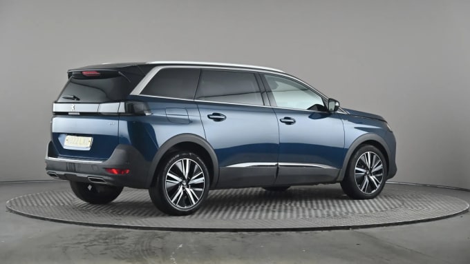 2022 Peugeot 5008