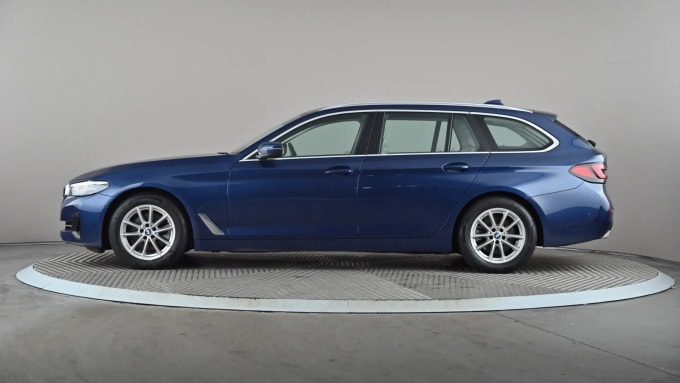 2021 BMW 5 Series Touring