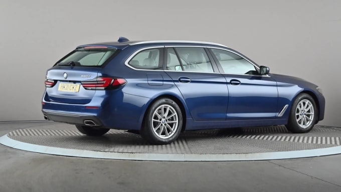2021 BMW 5 Series Touring