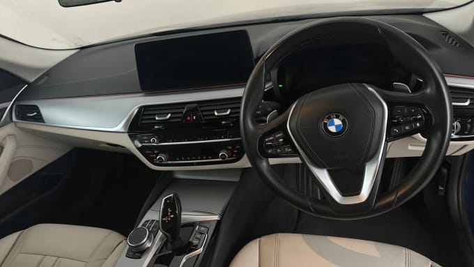 2021 BMW 5 Series Touring