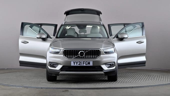 2021 Volvo Xc40