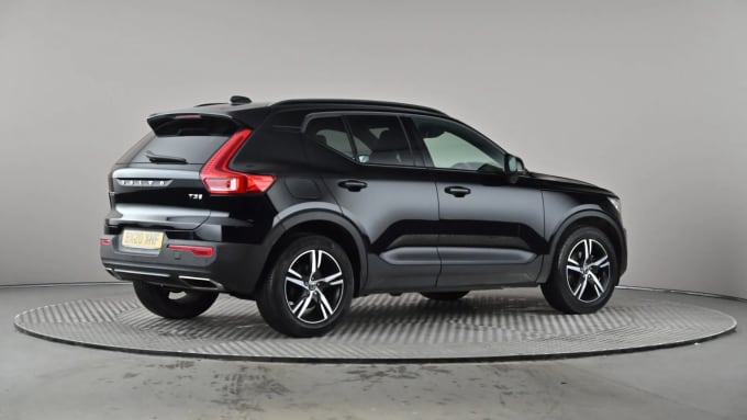 2020 Volvo Xc40