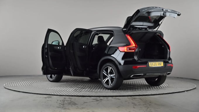 2020 Volvo Xc40