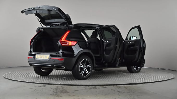 2020 Volvo Xc40