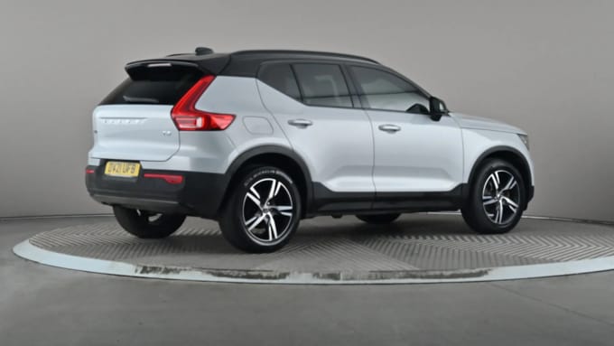 2021 Volvo Xc40