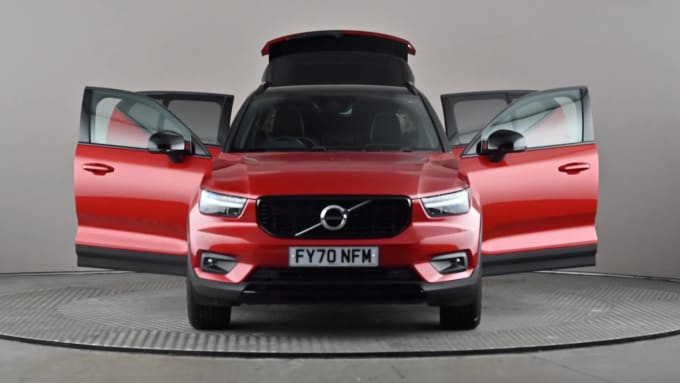 2020 Volvo Xc40